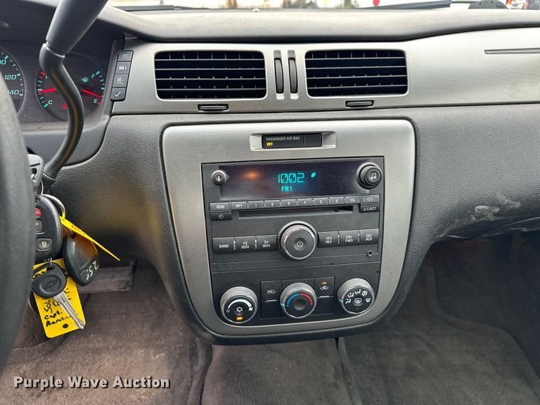 image for item EN8407 2013 Chevrolet Impala Police Cruiser   