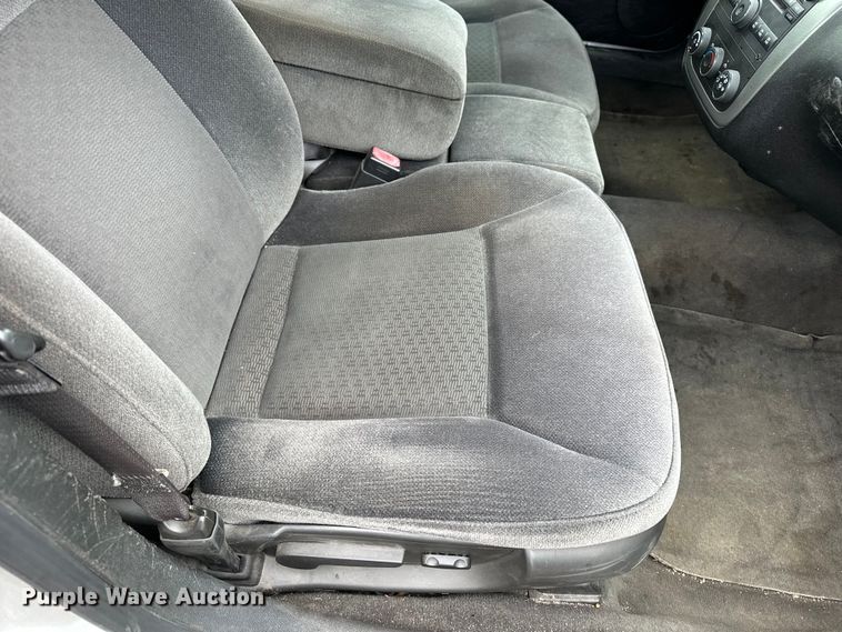 image for item EN8407 2013 Chevrolet Impala Police Cruiser   