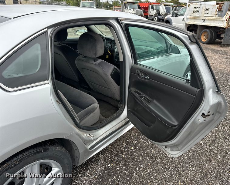 image for item EN8407 2013 Chevrolet Impala Police Cruiser   