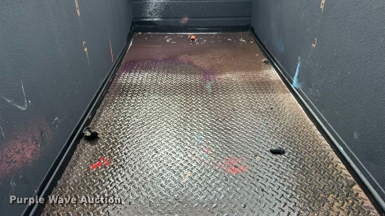 image for item EN8409 2010 Chevrolet Silverado 2500HD utility bed pickup truck