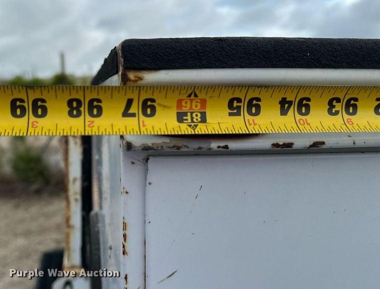 image for item EN8409 2010 Chevrolet Silverado 2500HD utility bed pickup truck