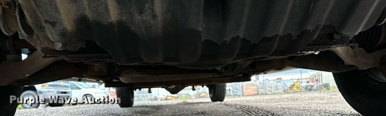 image for item EN8409 2010 Chevrolet Silverado 2500HD utility bed pickup truck