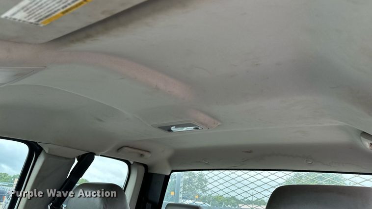 image for item EN8409 2010 Chevrolet Silverado 2500HD utility bed pickup truck