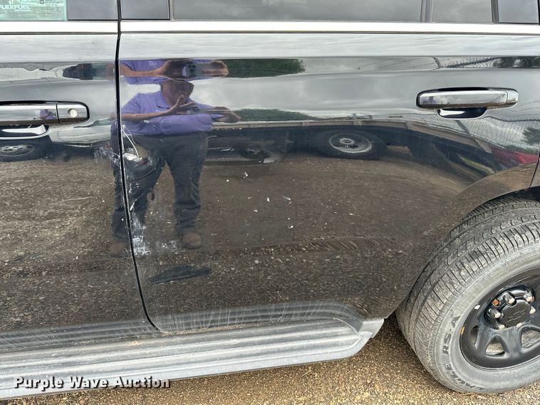 image for item EN8410 2016 Chevrolet Tahoe Police SUV