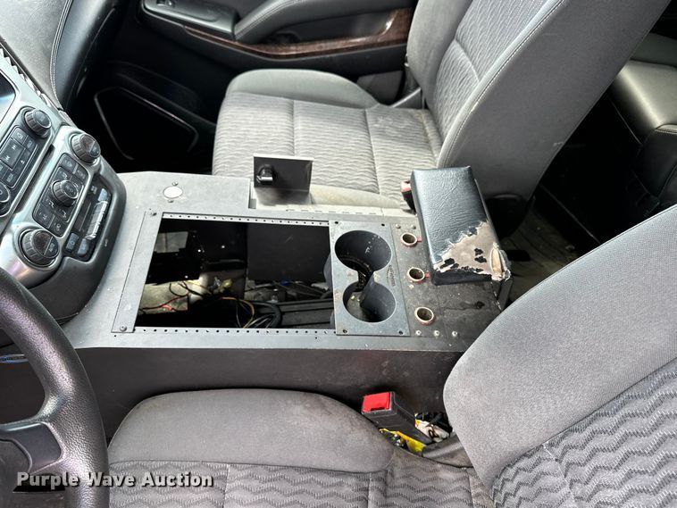 image for item EN8410 2016 Chevrolet Tahoe Police SUV