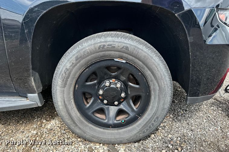 image for item EN8410 2016 Chevrolet Tahoe Police SUV