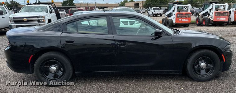 image for item EN8412 2017 Dodge Charger Police 