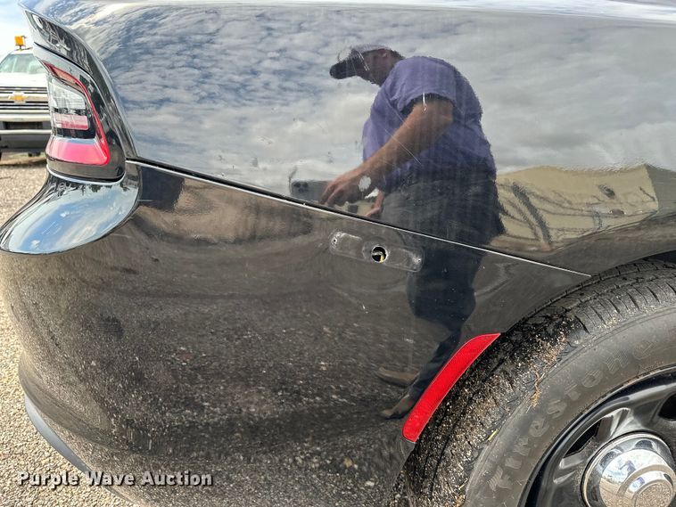 image for item EN8412 2017 Dodge Charger Police 