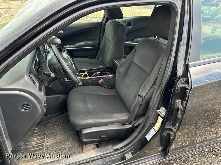 image for item EN8412 2017 Dodge Charger Police 