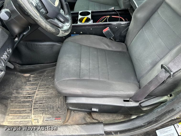 image for item EN8412 2017 Dodge Charger Police 