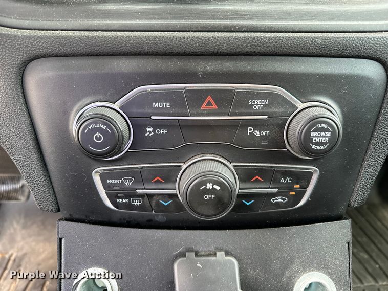 image for item EN8412 2017 Dodge Charger Police 