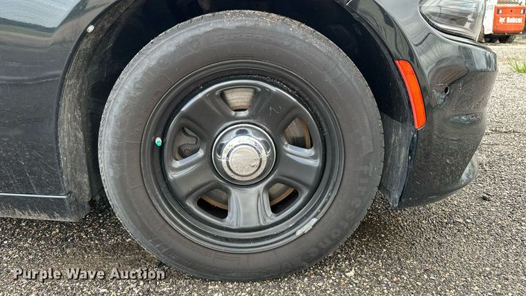 image for item EN8412 2017 Dodge Charger Police 