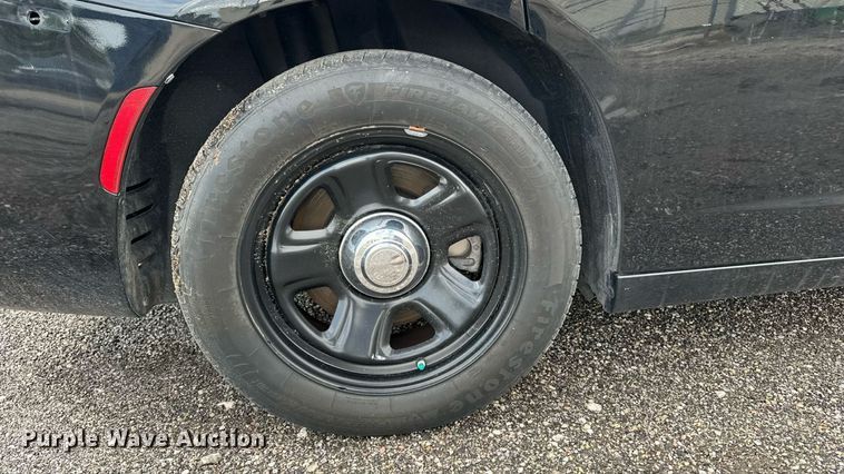 image for item EN8412 2017 Dodge Charger Police 