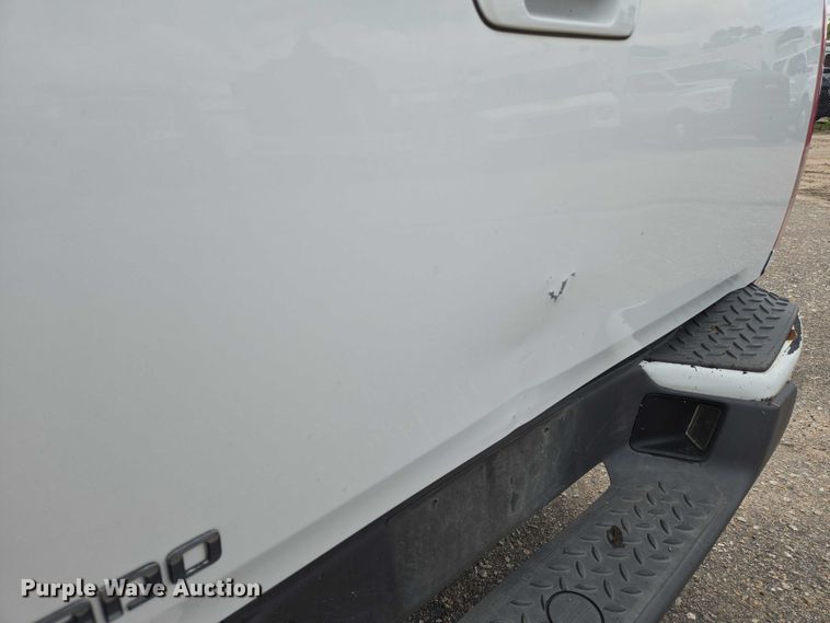 image for item EN8416 2010 Chevrolet Colorado Ext. Cab pickup truck