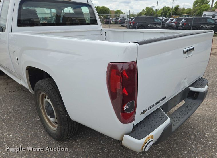 image for item EN8416 2010 Chevrolet Colorado Ext. Cab pickup truck