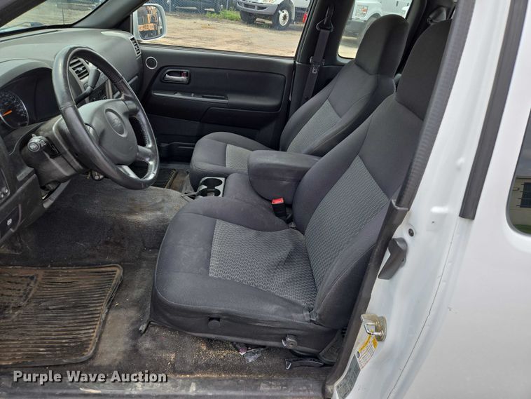 image for item EN8416 2010 Chevrolet Colorado Ext. Cab pickup truck