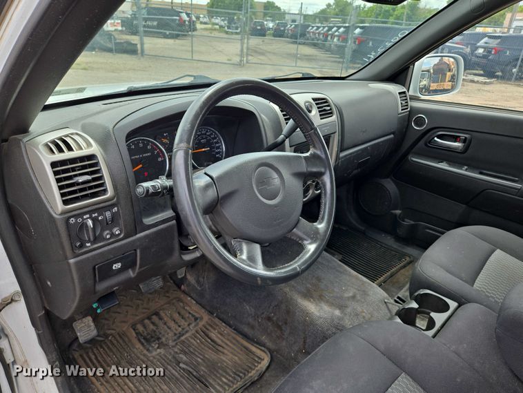 image for item EN8416 2010 Chevrolet Colorado Ext. Cab pickup truck