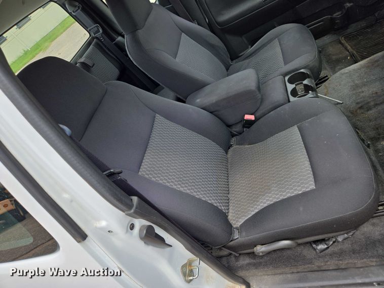 image for item EN8416 2010 Chevrolet Colorado Ext. Cab pickup truck