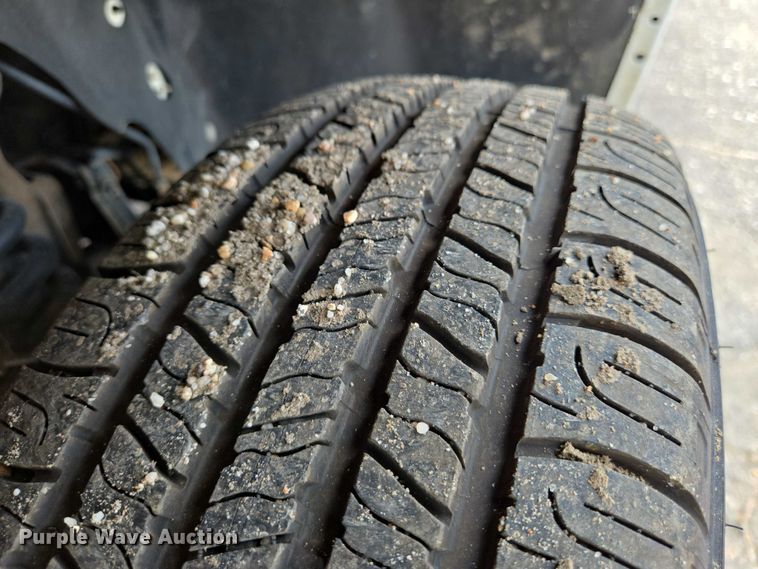 image for item EN8416 2010 Chevrolet Colorado Ext. Cab pickup truck