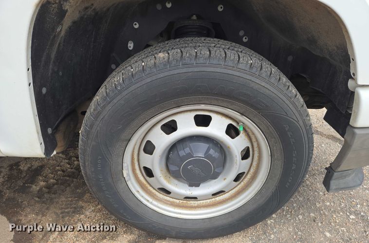 image for item EN8416 2010 Chevrolet Colorado Ext. Cab pickup truck