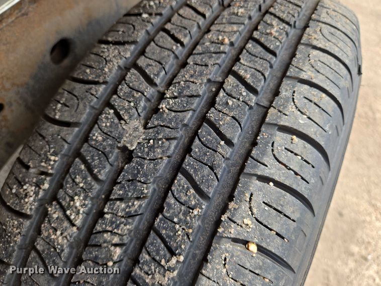 image for item EN8416 2010 Chevrolet Colorado Ext. Cab pickup truck