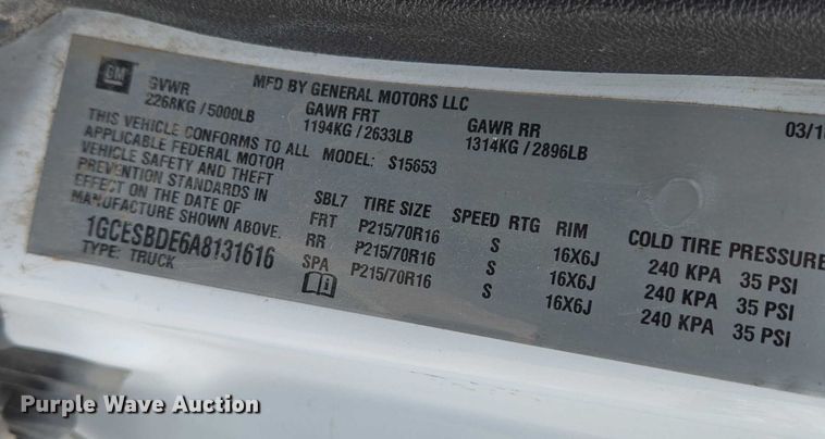 image for item EN8416 2010 Chevrolet Colorado Ext. Cab pickup truck