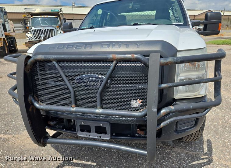 image for item EN8417 2014 Ford F250 Super Duty SuperCab utility bed pickup truck