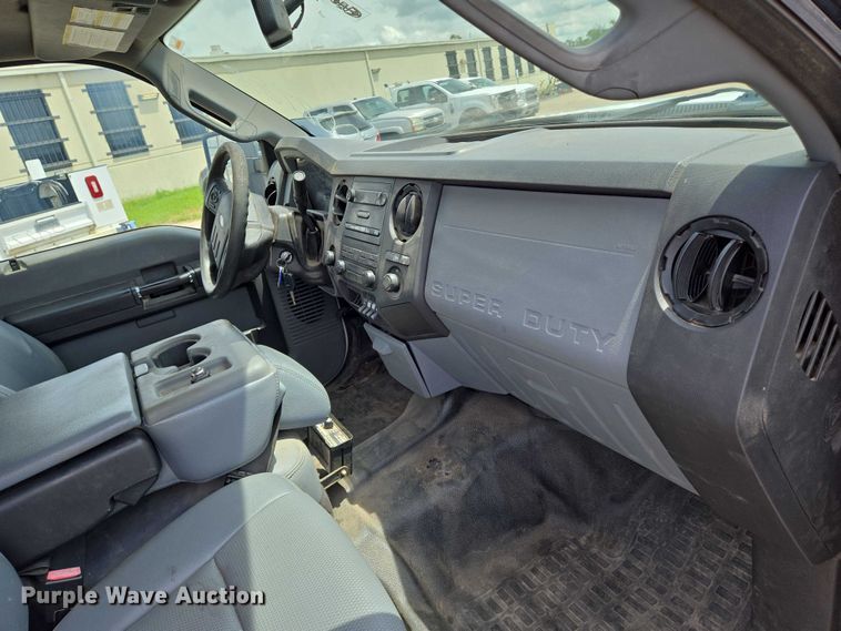 image for item EN8417 2014 Ford F250 Super Duty SuperCab utility bed pickup truck