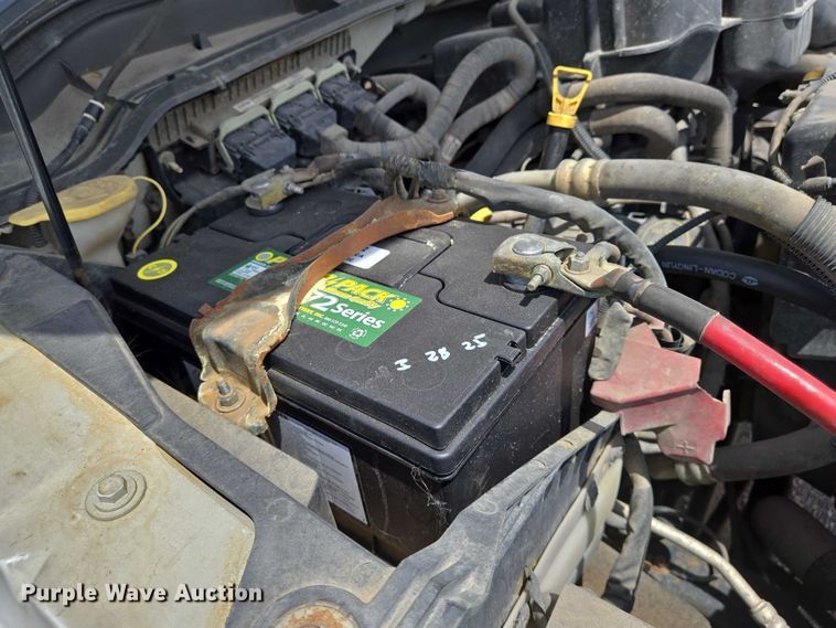 image for item EN8417 2014 Ford F250 Super Duty SuperCab utility bed pickup truck