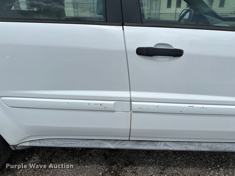 image for item EN8418 2005 Chevrolet Equinox SUV