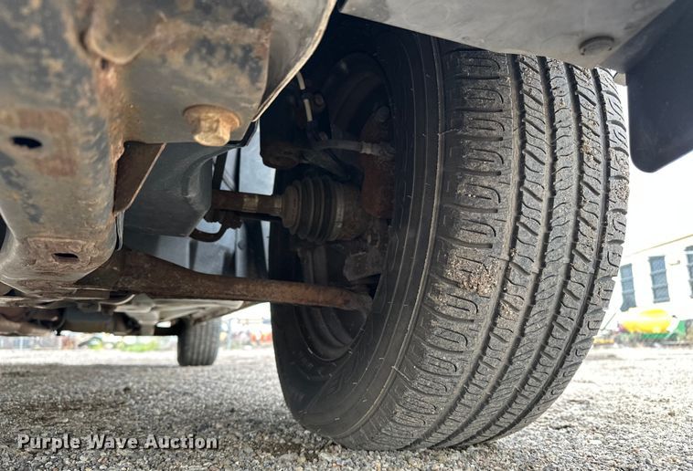 image for item EN8418 2005 Chevrolet Equinox SUV