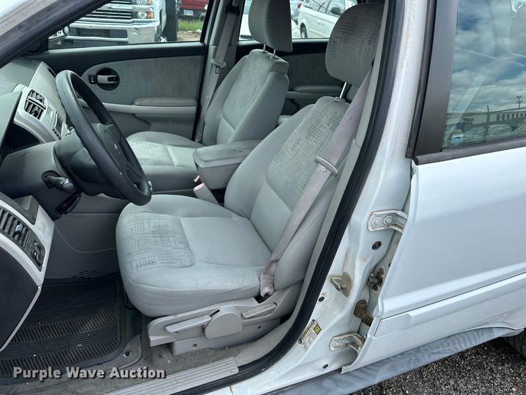 image for item EN8418 2005 Chevrolet Equinox SUV