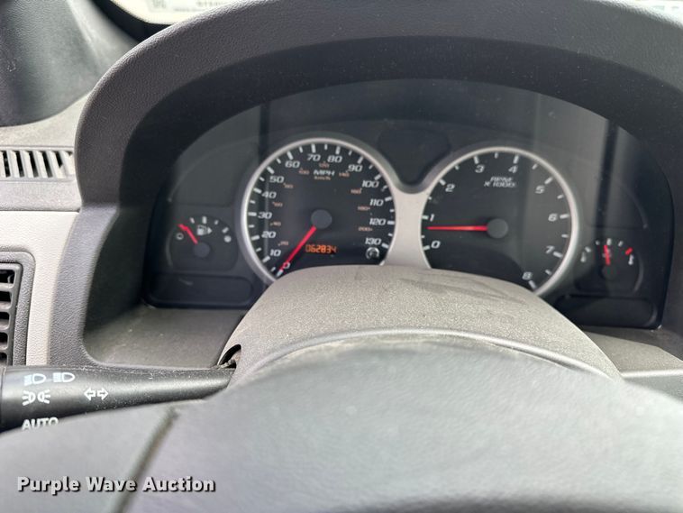 image for item EN8418 2005 Chevrolet Equinox SUV