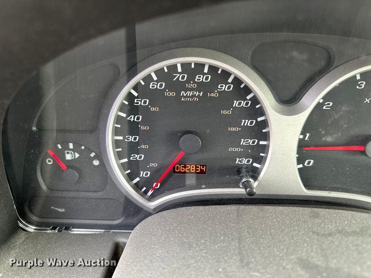 image for item EN8418 2005 Chevrolet Equinox SUV