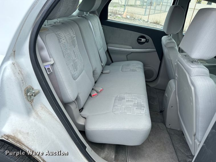 image for item EN8418 2005 Chevrolet Equinox SUV