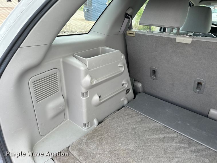 image for item EN8418 2005 Chevrolet Equinox SUV