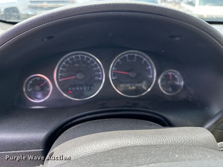 image for item EN8419 2007 Chevrolet Uplander van