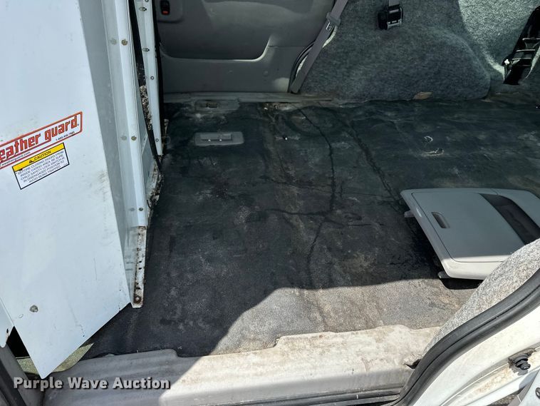 image for item EN8419 2007 Chevrolet Uplander van