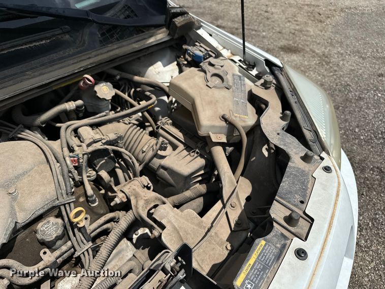 image for item EN8419 2007 Chevrolet Uplander van