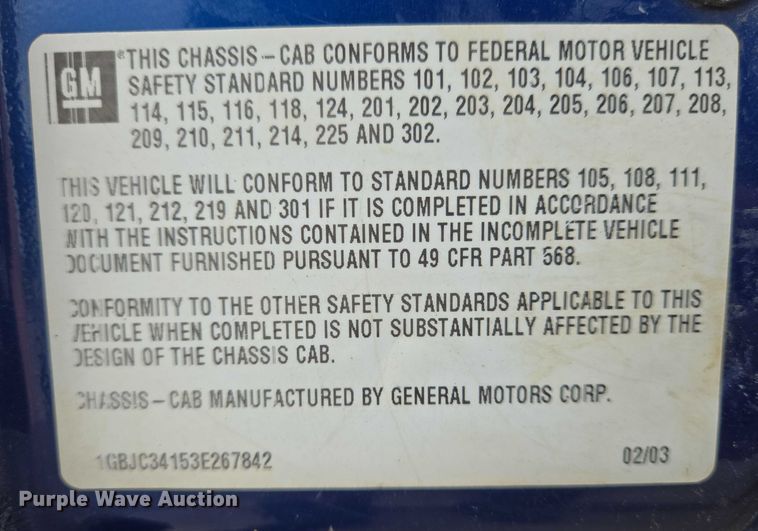 image for item EN8420 2003 Chevrolet  Silverado 3500 flatbed pickup truck