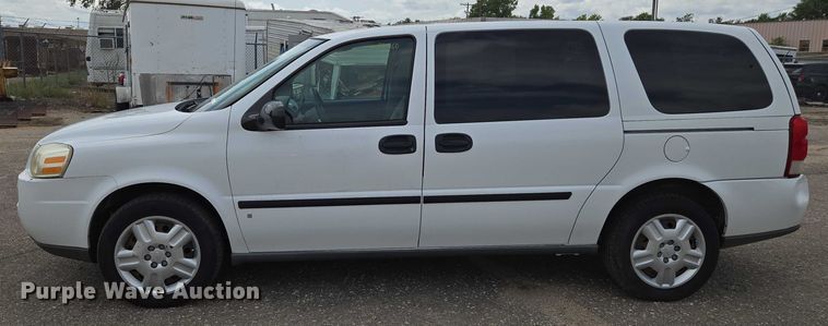 image for item EN8421 2008 Chevrolet Uplander LS van
