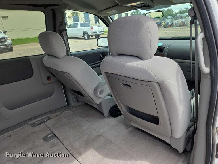 image for item EN8421 2008 Chevrolet Uplander LS van