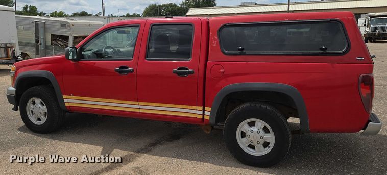 image for item EN8422 2006 Chevrolet  Colorado Crew Cab pickup truck