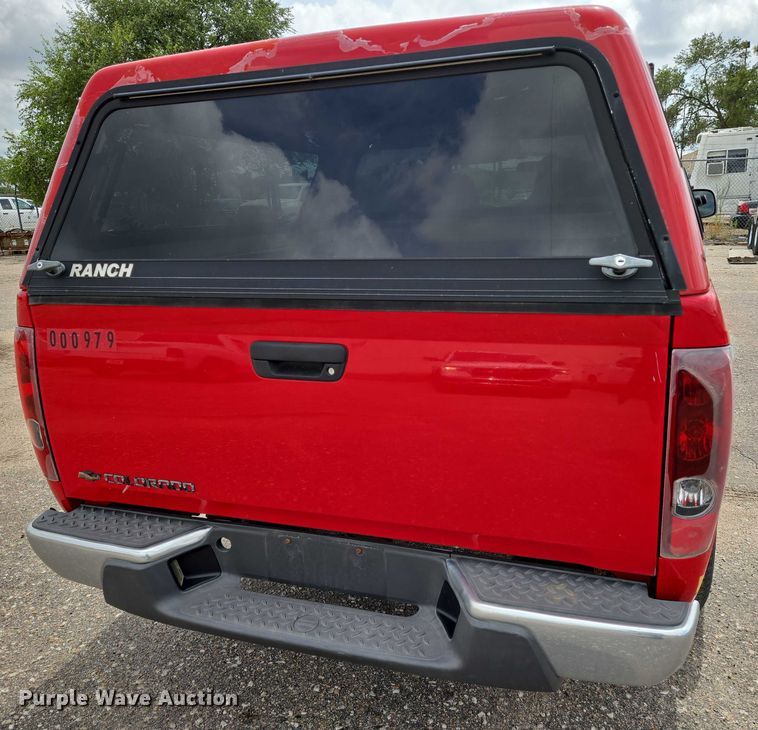 image for item EN8422 2006 Chevrolet  Colorado Crew Cab pickup truck