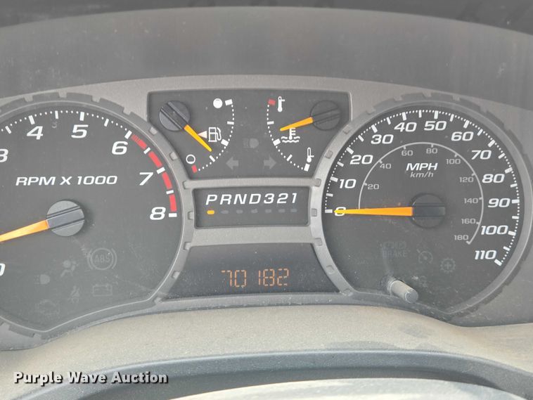 image for item EN8422 2006 Chevrolet  Colorado Crew Cab pickup truck