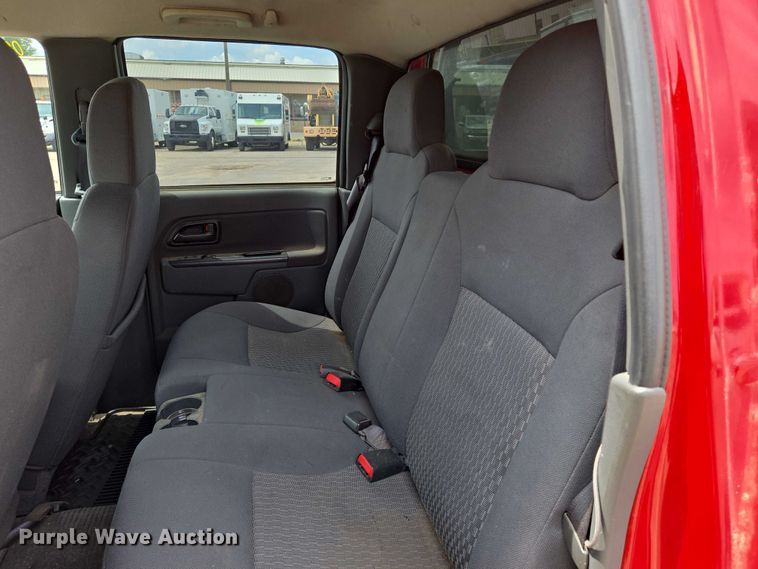 image for item EN8422 2006 Chevrolet  Colorado Crew Cab pickup truck