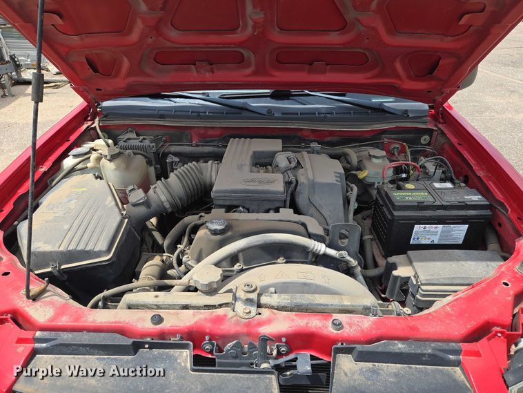 image for item EN8422 2006 Chevrolet  Colorado Crew Cab pickup truck