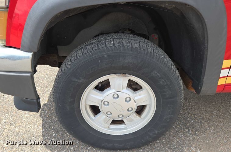 image for item EN8422 2006 Chevrolet  Colorado Crew Cab pickup truck