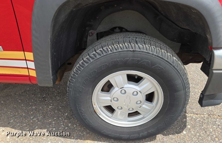 image for item EN8422 2006 Chevrolet  Colorado Crew Cab pickup truck