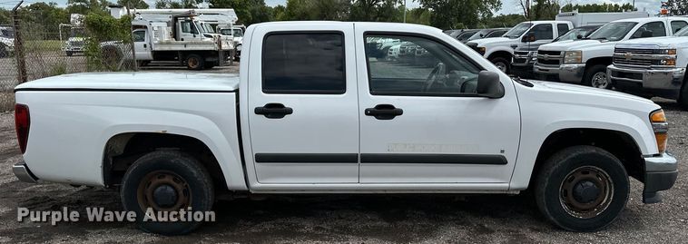 image for item EN8423 2008 Chevrolet Colorado Crew Cab pickup truck